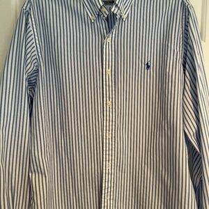 Ralph Lauren Men’s Buttondown Shirt - Large